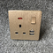 Soquete duplo do interruptor da parede de USB do poder BRITÂNICO para o apartamento/home independentes fornecedor